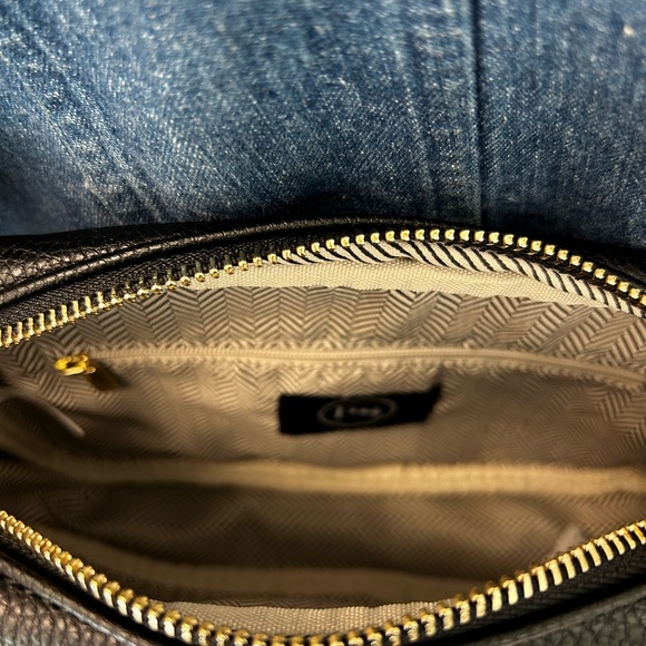 Silvia Straw Camera Bag by Pretty Simple - Picture 4 of 6